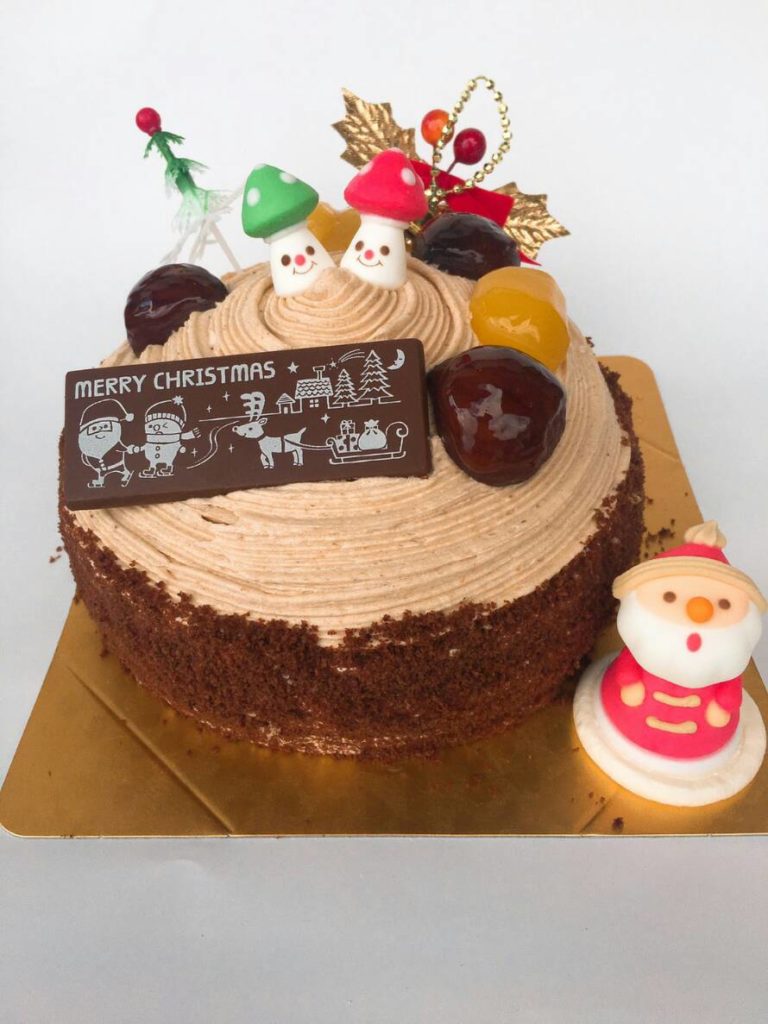 雪降る山のモンブラン 奈良県香芝市のケーキ Cream Doll 公式hp